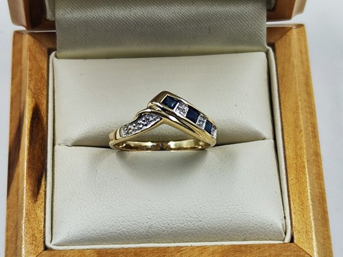 9ct yellow gold - gold, wishbone