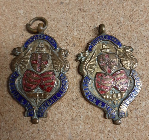 Football medals vintage - 2,