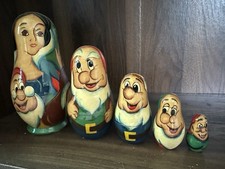 Vintage Snow White And The Seven Dwarves Wooden Russian Nesting Dolls