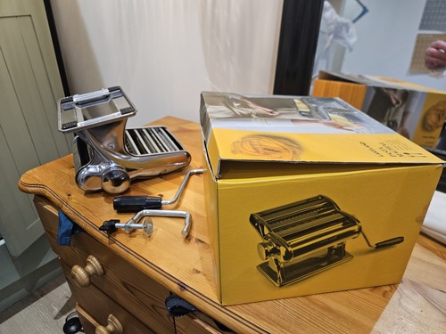 Lakeland pasta machine new - lakeland,