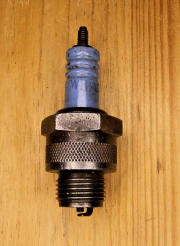 Vintage spark plug wipac - vintage, p8