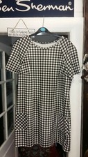 Ladies pinafore dress black and white check size 18