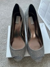 Untold Silver Black open toe