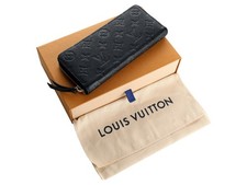 Louis Vuitton Clemence Zippy
