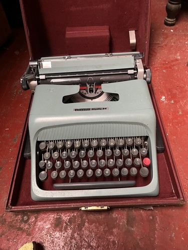 Olivetti studio typewriter - olivetti,