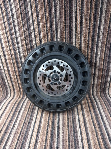 Surg rear wheel with - with, disc