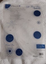 Docrafts Papermania Gift Wrap Bow Template