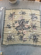 Jacqmar Vintage Scarf Green Cream Floral Pattern 100% Silk 27x28inch