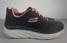 Womens Skechers Relaxed Fit D'Lux Walker Grey Trainers - UK 7