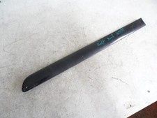 VW GOLF MK5 2006 NSF PASSENGER FRONT DOOR PLASTIC TRIM STRIP MOULDING 1K4853515