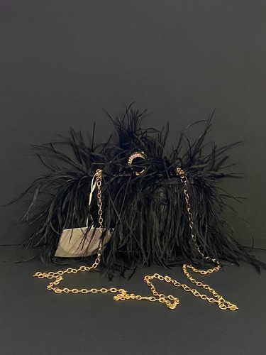 Gilded saratoga black ostrich - saratoga,