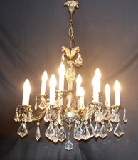 A VINTAGE FRENCH CHANDELIER  2
