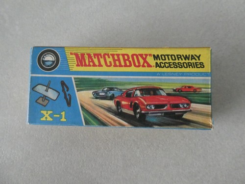 Matchbox motorway accessories - motorway,