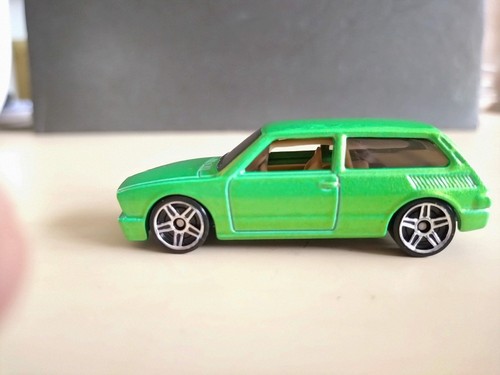 Hot wheels volkswagen brasilia - wheels,