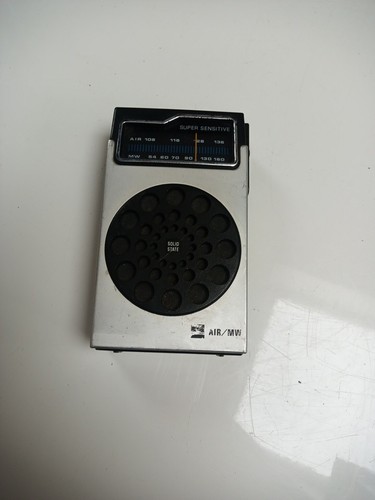 Sharp radio super - sharp,