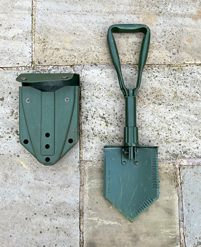 Green folding entrenching - green,