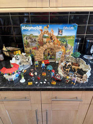 Playmobil city life large - city,