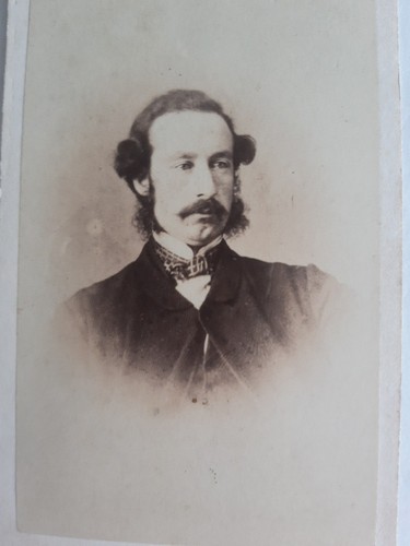 Cdv dapper handsome man - cdv,