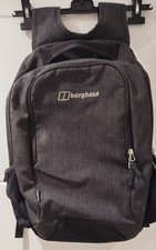 Berghaus Unisex Trailbyte 20 Litre Rucksack In Grey with Laptop/Gadget Holder