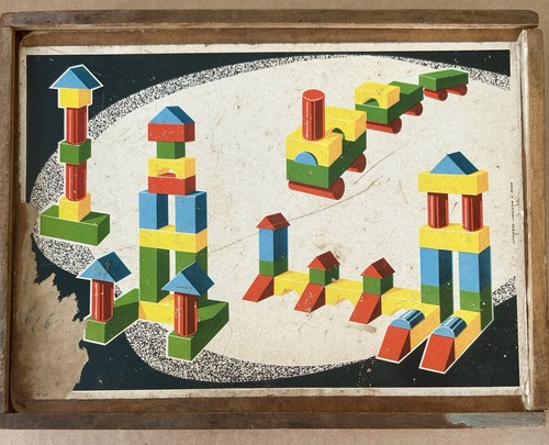 Vintage heros wooden - vintage, building