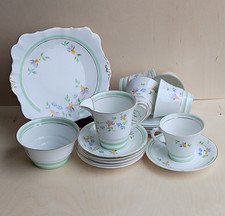 Roslyn China Hand Painted Tea Set Floral Green Trim Vintage England 20 pcs