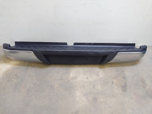 Nissan navara d23 np300 rear - nissan,