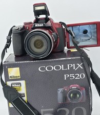 NIKON COOLPIX P520 18.1 MP