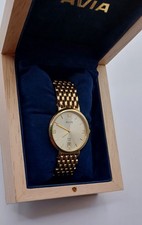 Avia Classic Gold Vintage Quartz Watch Excellent condition, 35mm 