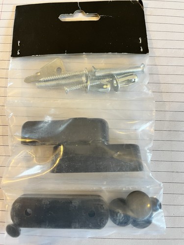 Key locking sash - locking, jammer