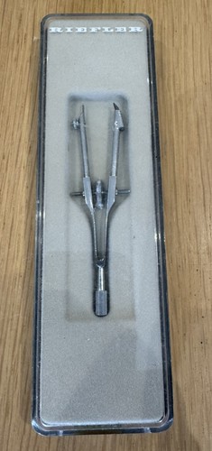 Vintage riefler bow - compass, in
