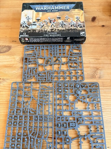 Warhammer 40k tau fire - tau,