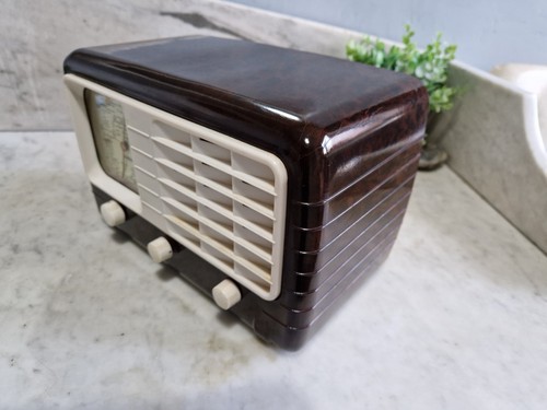 Art deco bakelite radio ultra - deco,