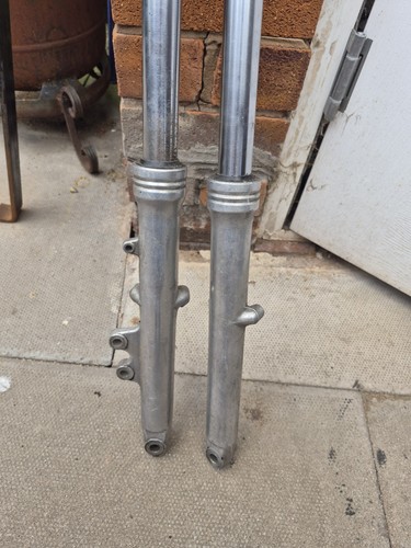 Yamaha rd125lc fork bottoms - rd125lc,
