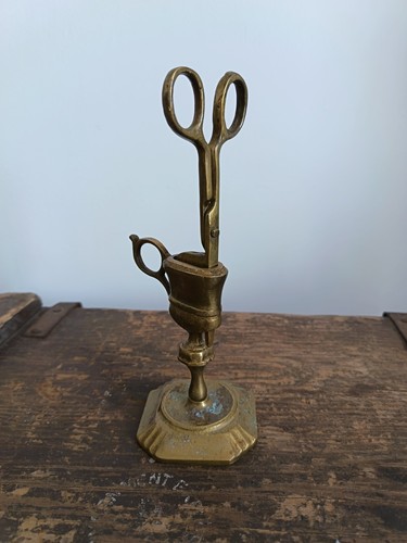 Vintage brass candle snuffer - brass,