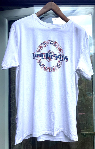 Lambretta white scooter retro - lambretta,