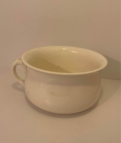 Antique ceramic chamber pot - ,
