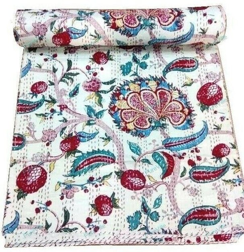 White bed runner kantha - white,