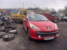 Peugeot 207  breaking spares