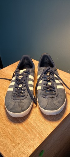 Adidas gazelle navy blue - gazelle,