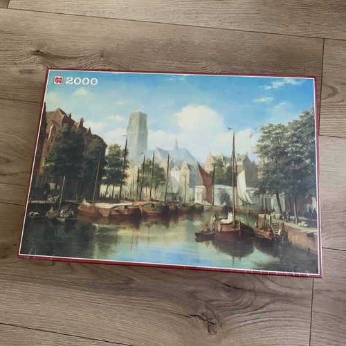 New sealed jumbo 2000pc - new,