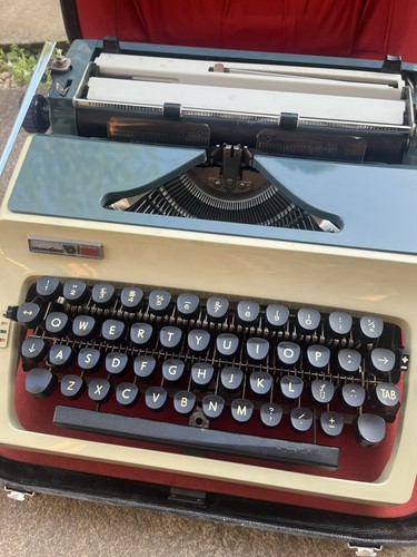 Vintage vendex 1000 - 1000, typewriter