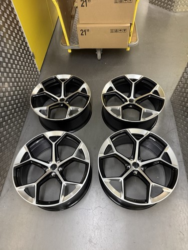 Audi rsq style alloy - 23'', rs
