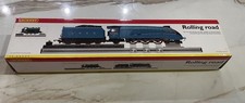 HORNBY R8211 loco Rolling Road