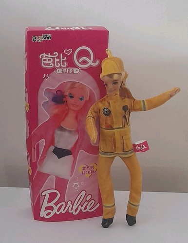 Barbie career firefighter - barbie, q