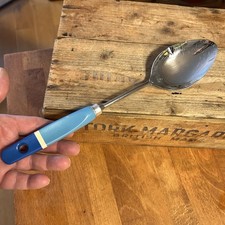 Vintage Skyline Measuring Spoon Kitchen Utensil - Blue Handle - Great Condition!