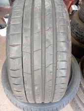 235/40R19(96Y) Continental