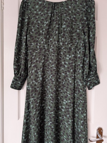 Green size petite dress - 16,