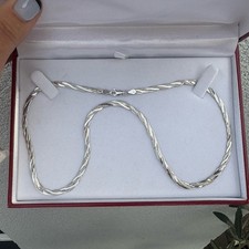 White gold 10ct stamped three