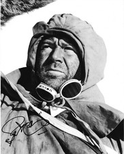 SIR JOHN MILLS (SCOTT OF THE ANTARCTIC) GENUINE IN PERSON HAND SIGNED 10x8 PHOTO