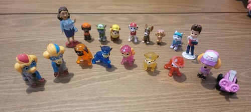 Paw patrol figures random - paw,